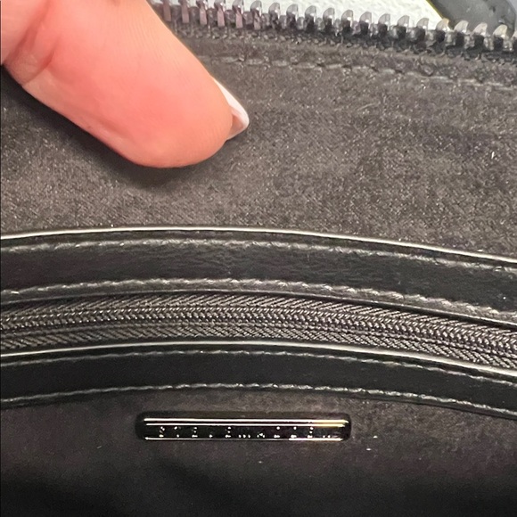 Steve Madden | Black Satchel w/ Crossbody & Charms - Picture 11 of 14